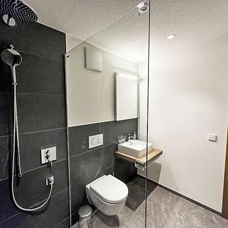 Alsuki Bellevue C By Interhome * زيرمات